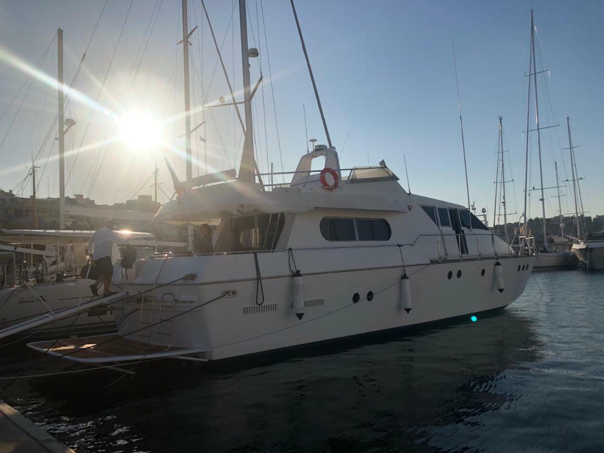 Hotel Sea Baroniv "Bedsonboat" Birgu Zewnętrze zdjęcie