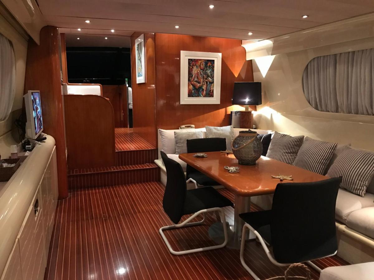 Hotel Sea Baroniv "Bedsonboat" Birgu Zewnętrze zdjęcie