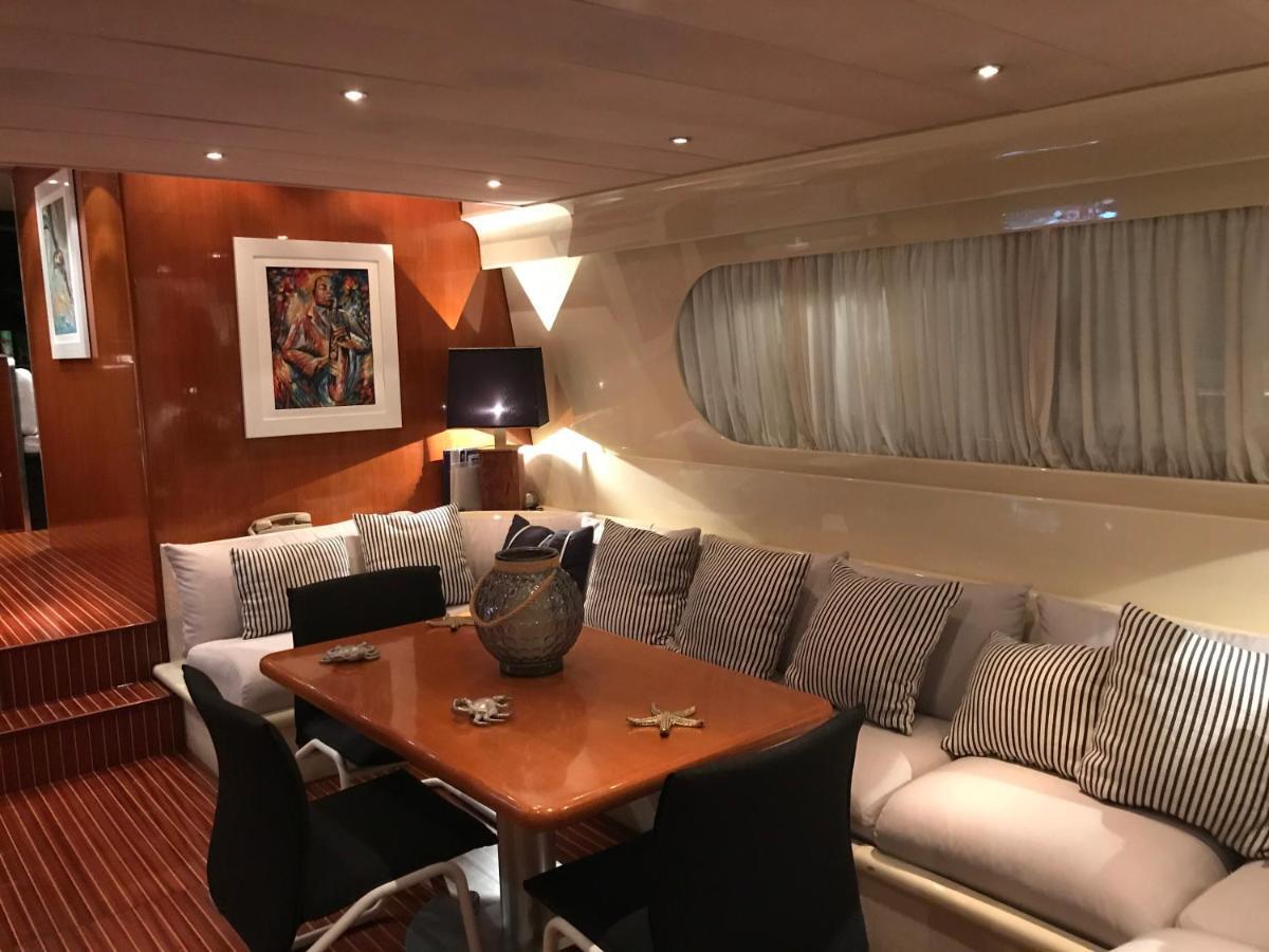 Hotel Sea Baroniv "Bedsonboat" Birgu Zewnętrze zdjęcie